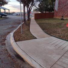 Best-In-Class-Driveway-Washing-Performed-In-Schertz-TX 3