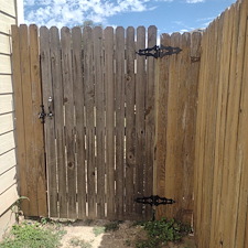 Best-In-Class-Fence-Cleaning-Staining-Project-Completed-In-San-Antonio-TX 13