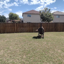 Best-In-Class-Fence-Cleaning-Staining-Project-Completed-In-San-Antonio-TX 6