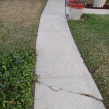 Top-Quality-Sidewalk-Cleaning-In-Shavano-Park-Texas 5